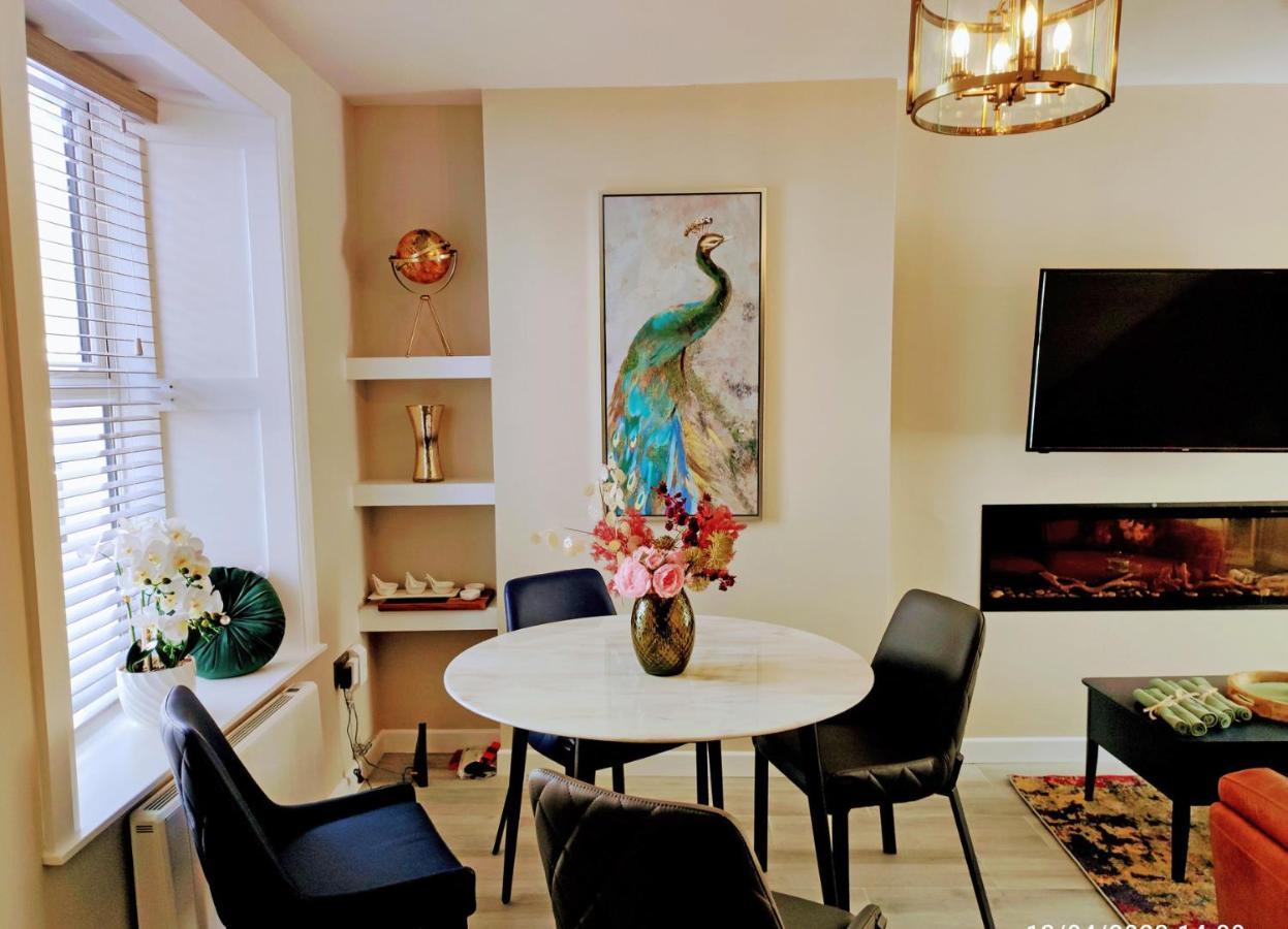 Tralee Townhouse Holiday Home By Trident Holiday Homes Bagian luar foto