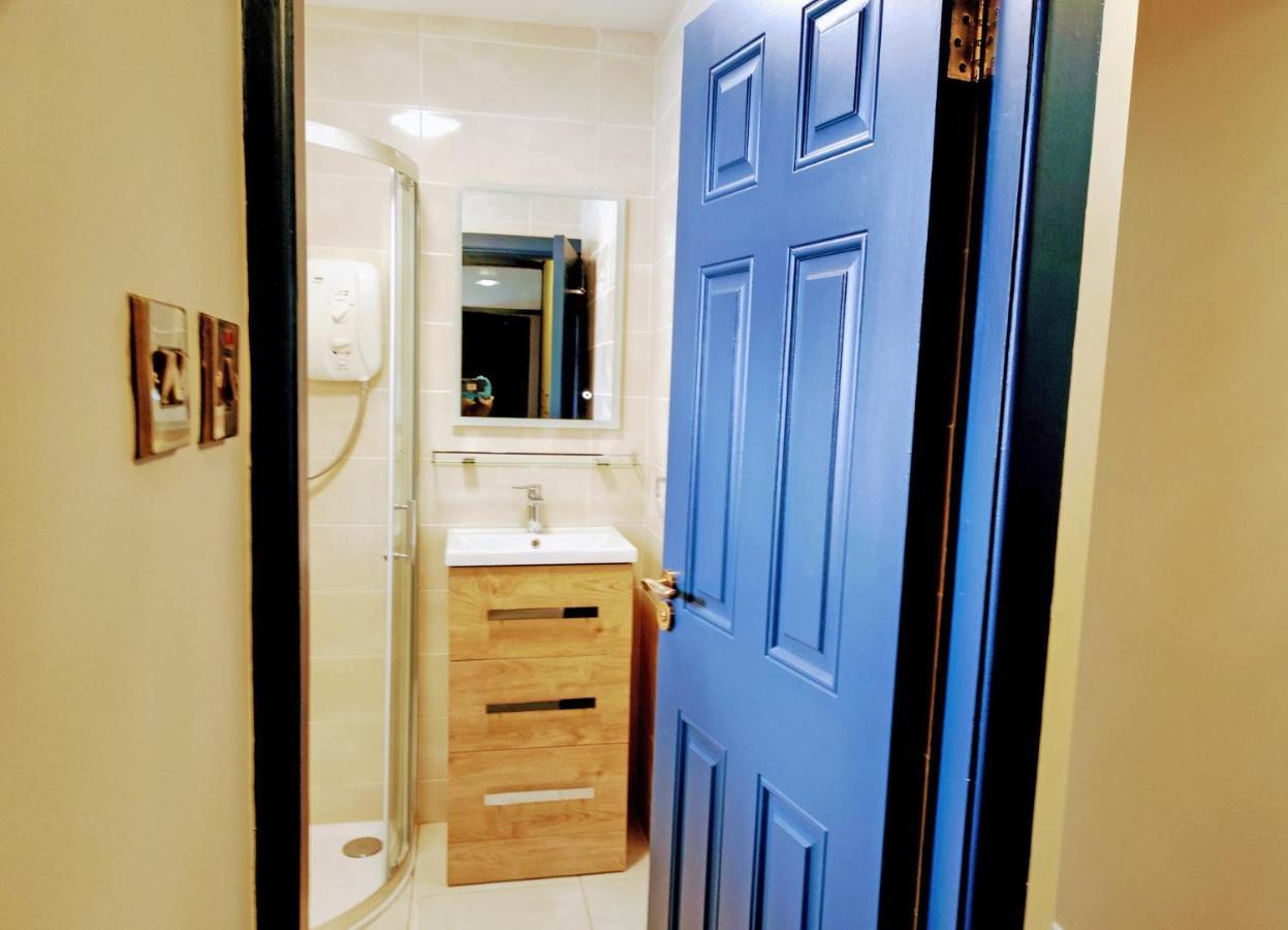 Tralee Townhouse Holiday Home By Trident Holiday Homes Bagian luar foto